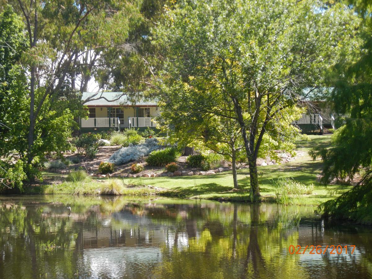 Granite Gardens Cottages & Lake Retreat Stanthorpe Eksteriør bilde